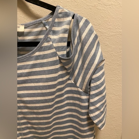 Umgee Cold Shoulder Striped Tunic. - Picture 3 of 11
